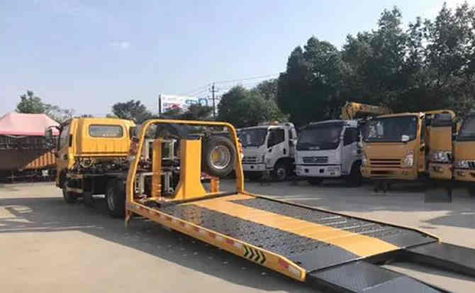 衢江区汽车中途维修案例
