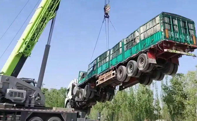 衢江区道路脱困救援案例