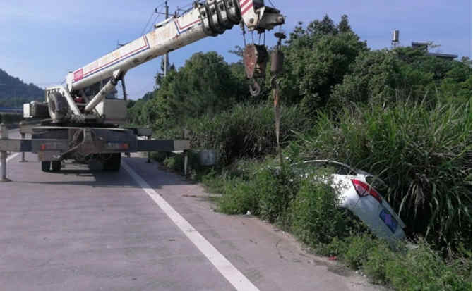 衢江区重载吊车救援